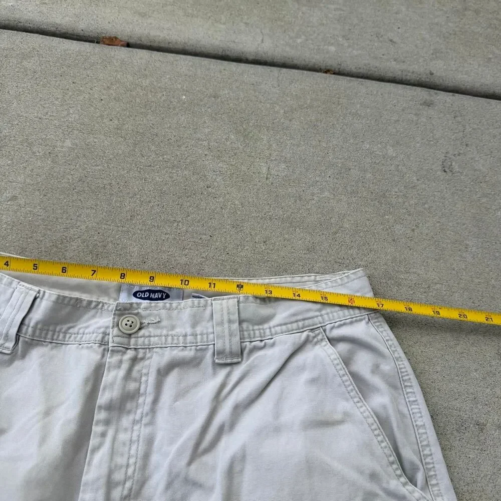 y2k 2000’s Distressed baggy Old Navy Shorts Size 34